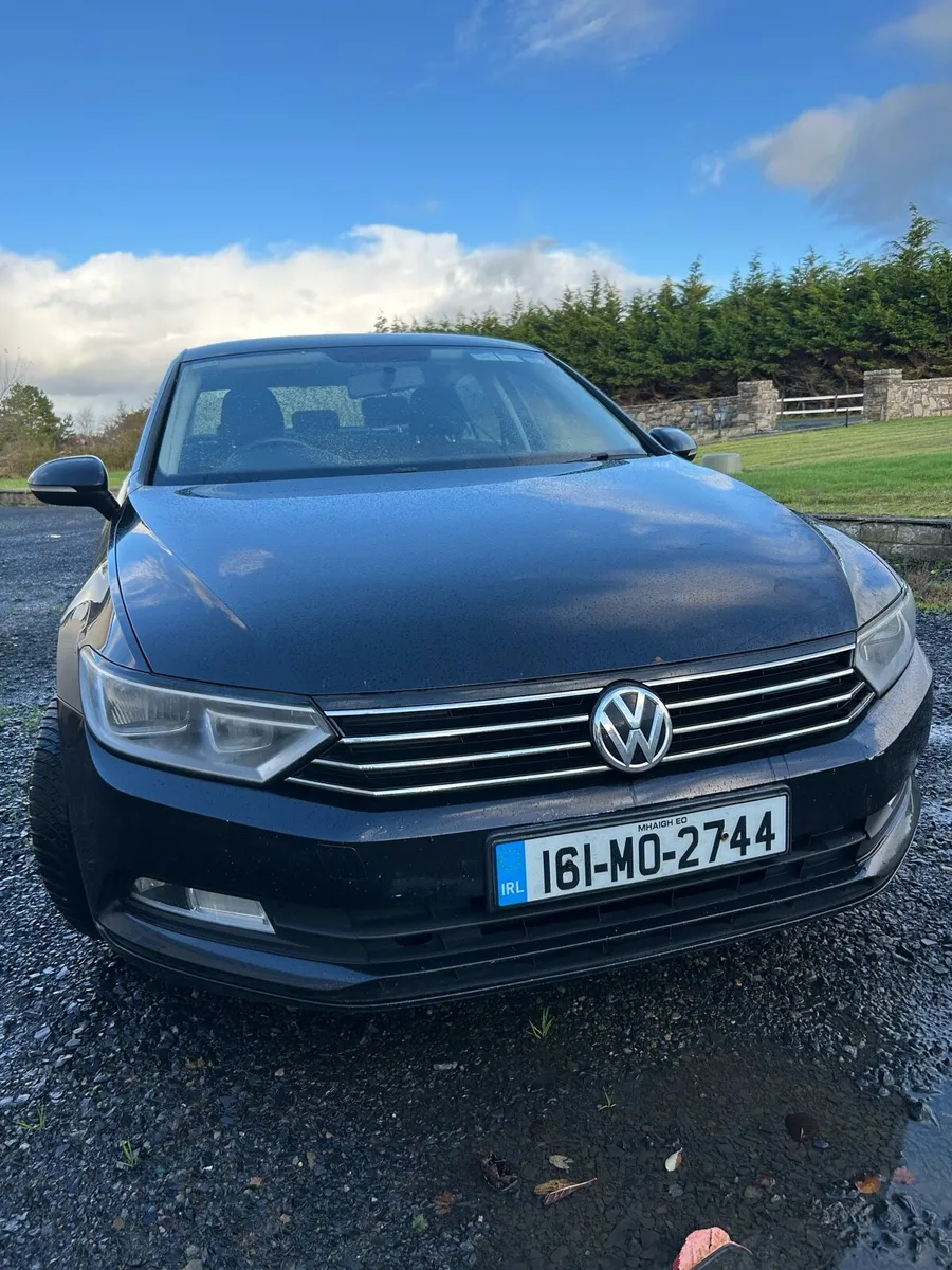 Volkswagen Passat - Full Service History - Image 2