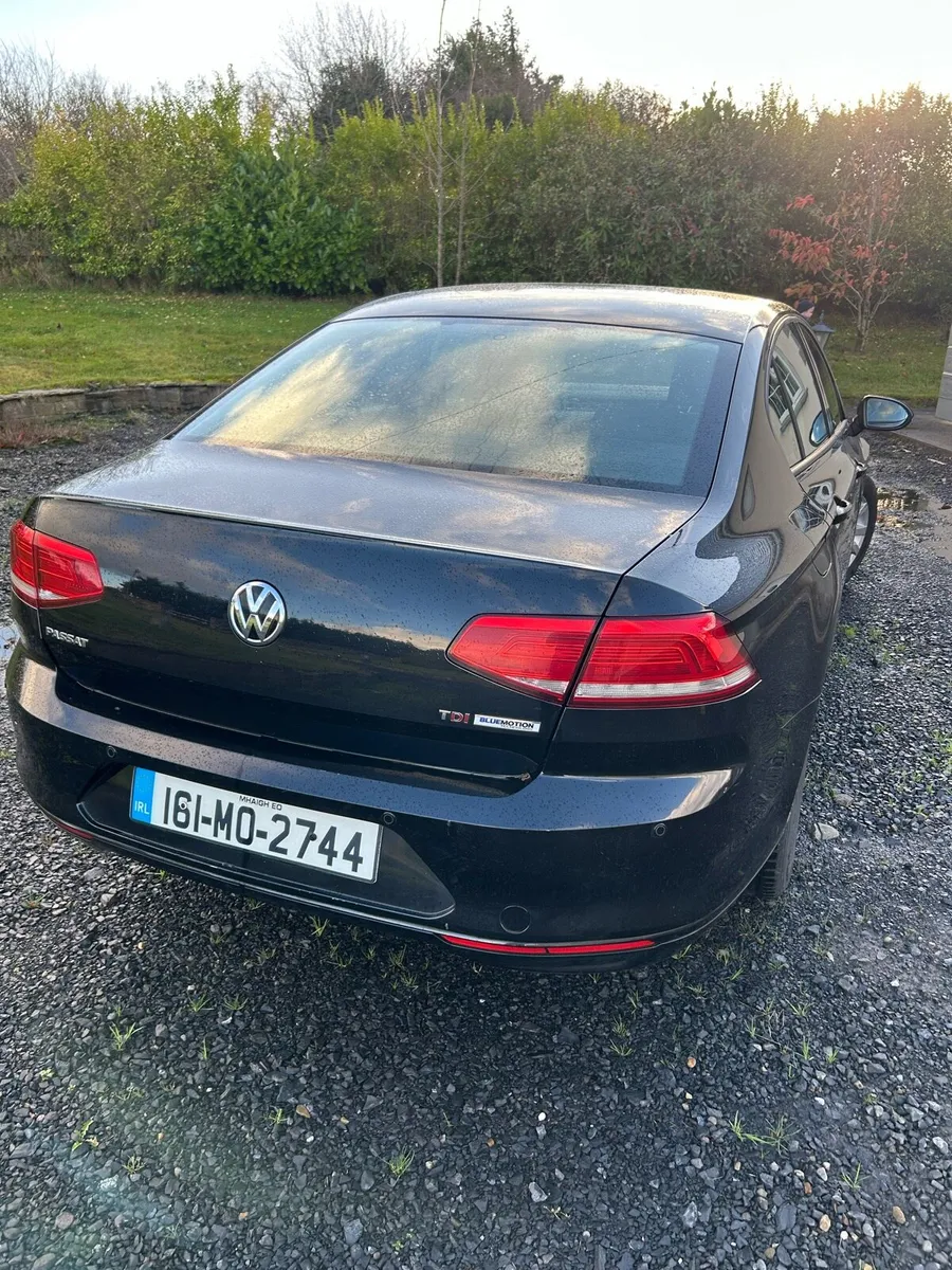 Volkswagen Passat - Full Service History - Image 3