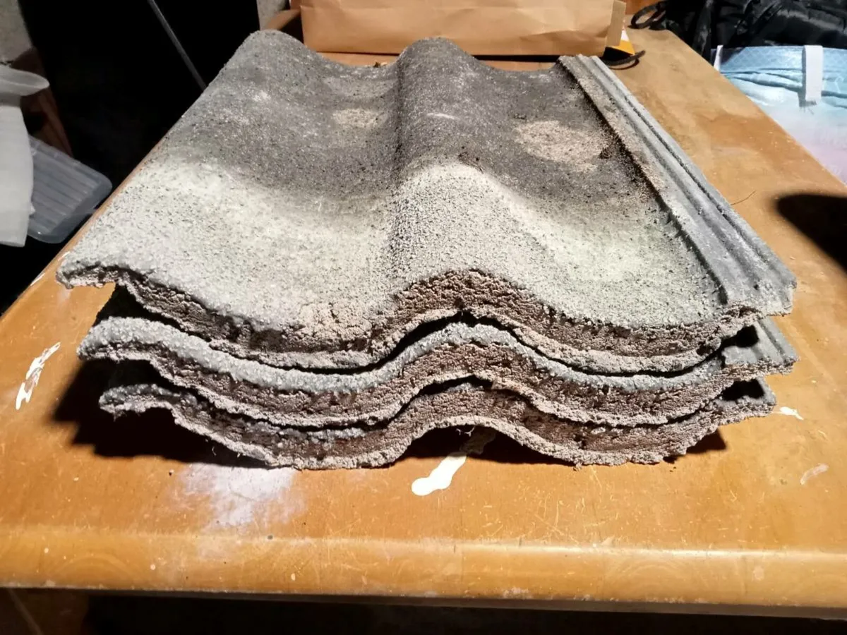 Roof tiles - Image 2