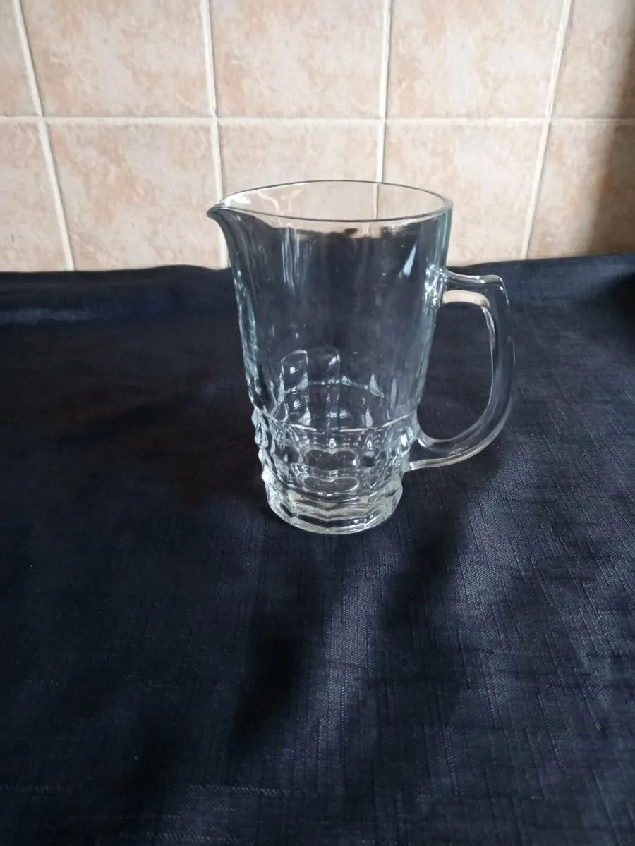 Ravenhead Glass Jug - Image 2
