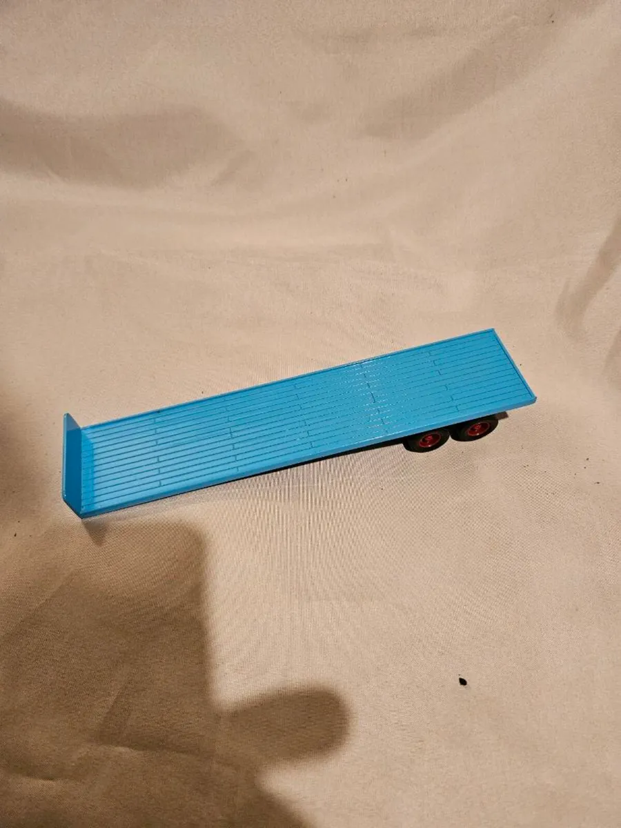 Corgi Trailer - Image 1