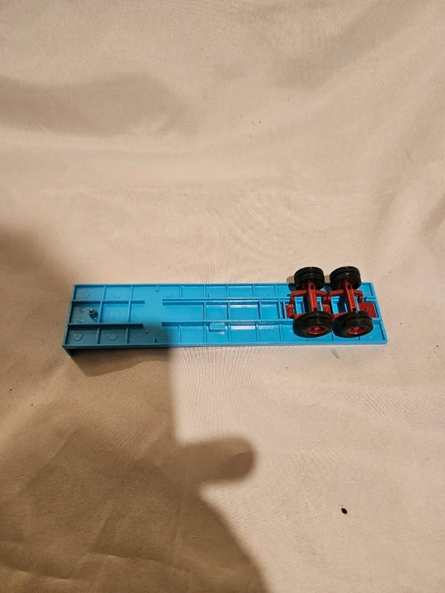 Corgi Trailer - Image 2