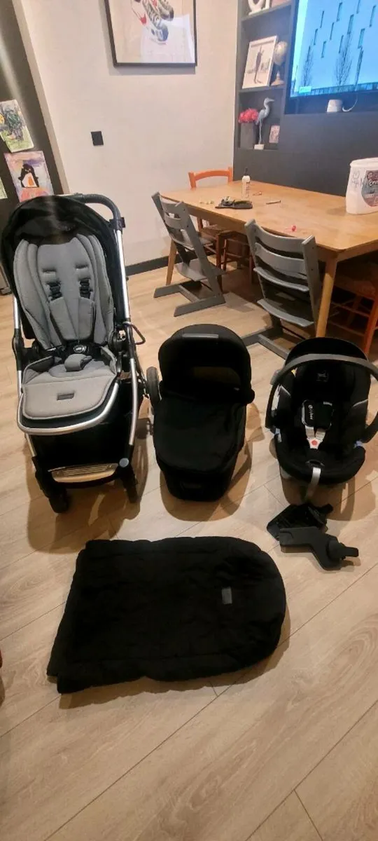 Travel System Mama & Papas flip XT2 - Image 1
