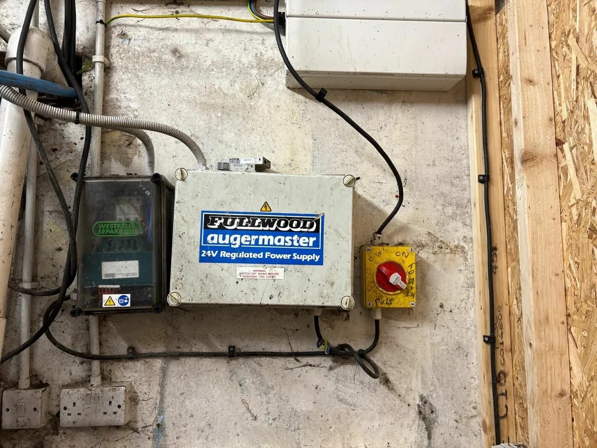 Milking parlour - Image 4