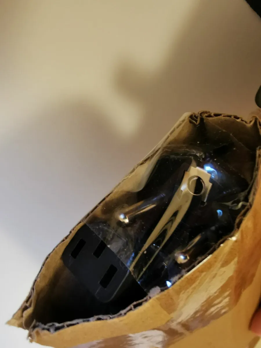 Power supply/Computer Cable - Image 2