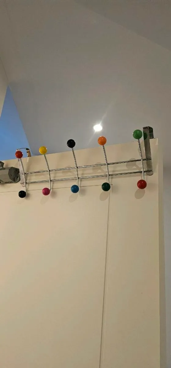 Coat over door hanger - Image 1