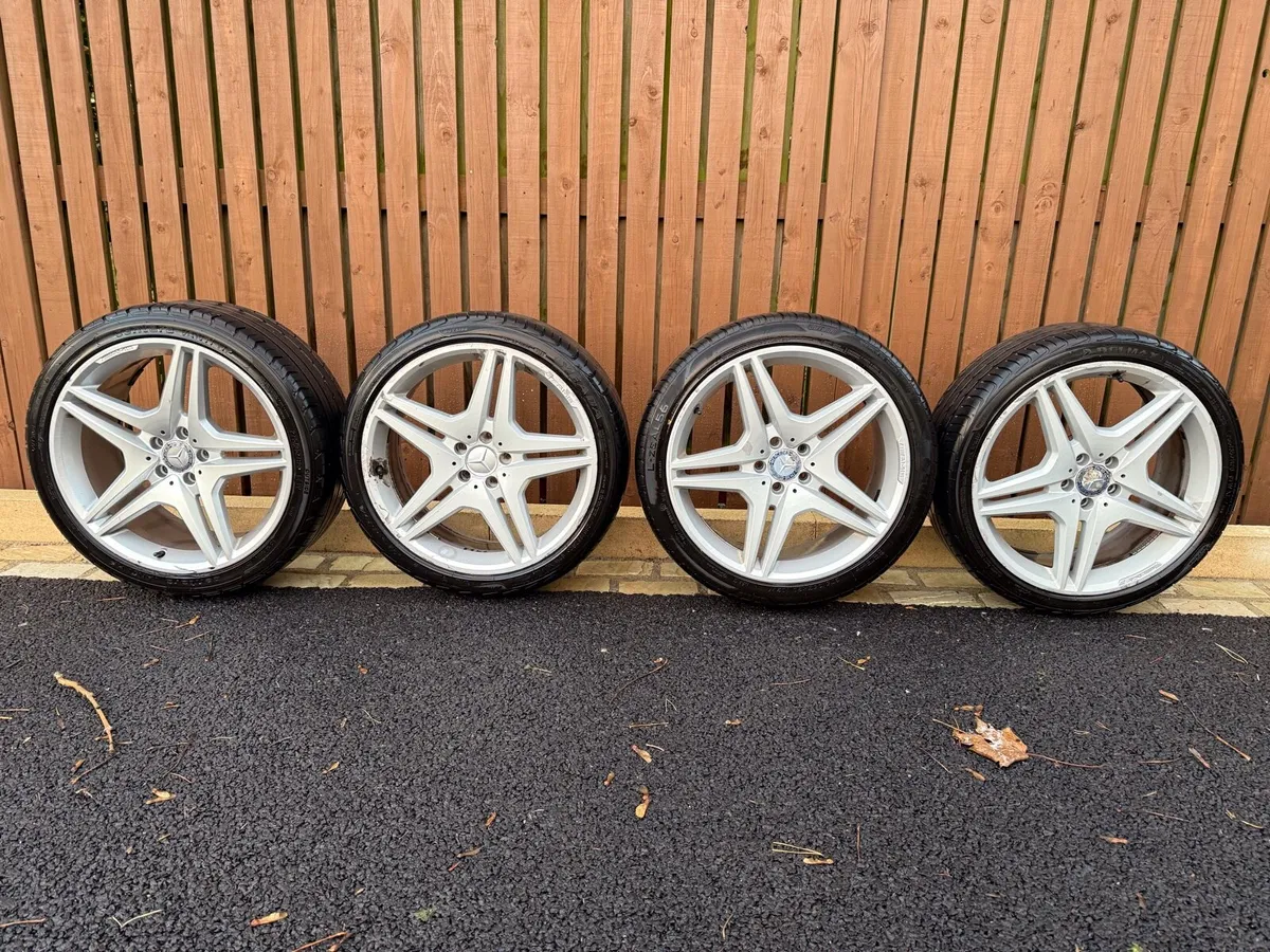 Genuine 20 inch Mercedes Alloys - Image 1