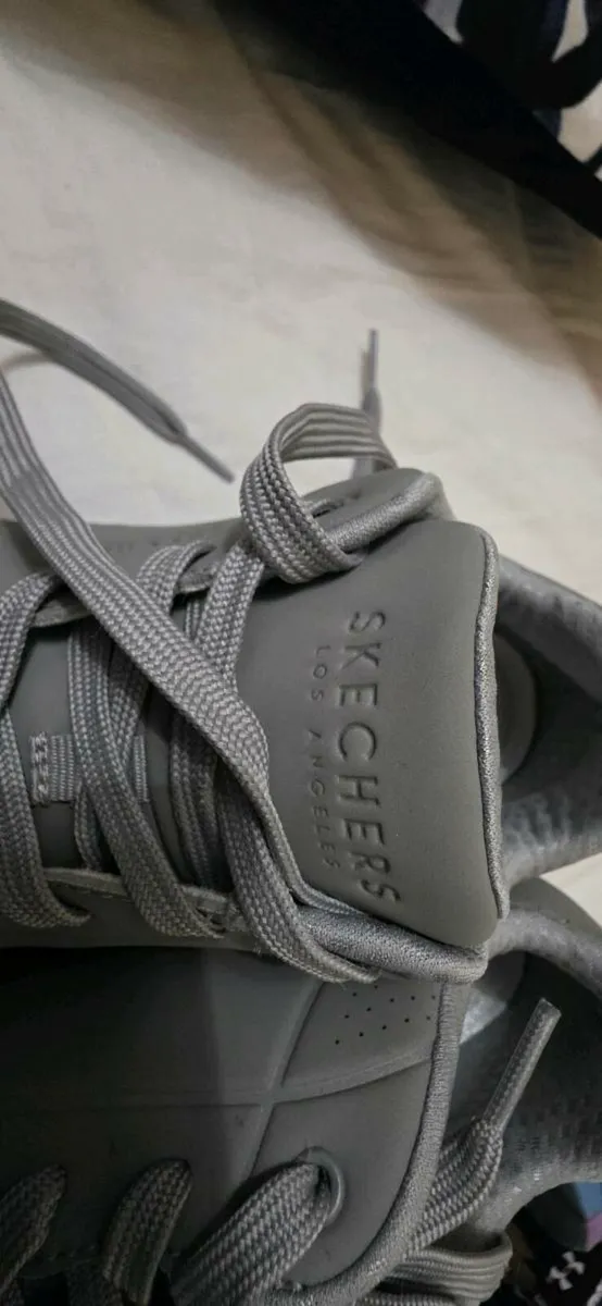 Skechers trainers - Image 3