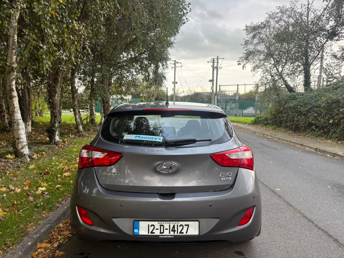 2012 Hyundai i30 1.4 crdi tax and nct immaculate - Image 4