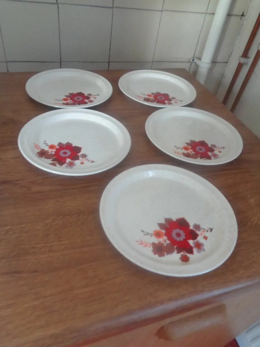 Side Plates x 5 for Sale - Image 1