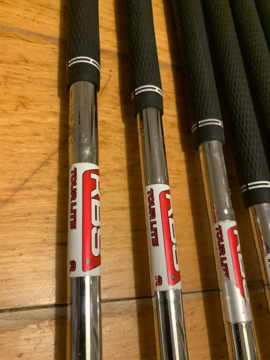 TaylorMade Stealth Irons 5-PW - Image 3