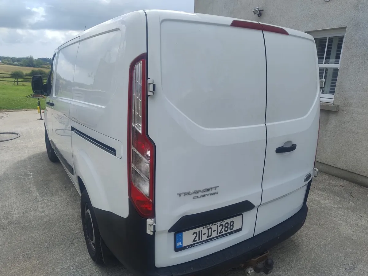 Ford Transit Custom  2021 - Image 2
