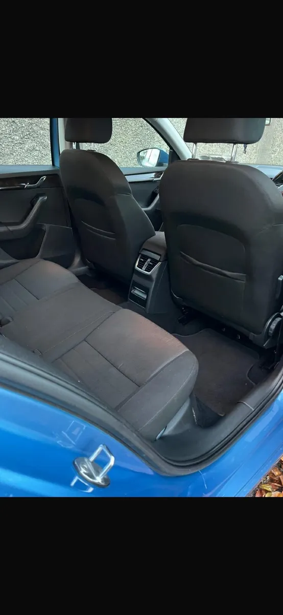 Skoda Octavia 2014 - Image 2