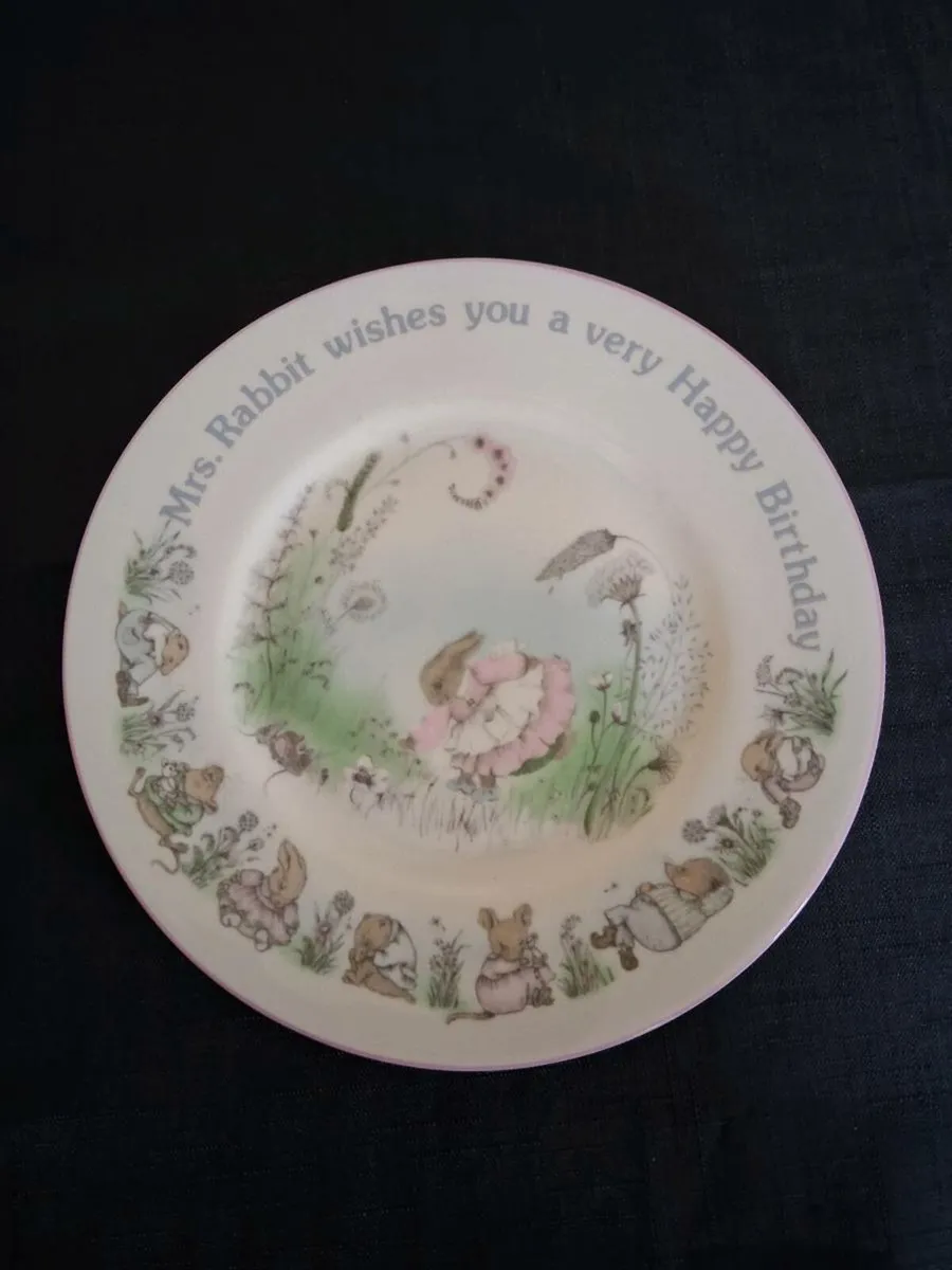 Mrs Rabbit Happy Birthday Plate - Image 1