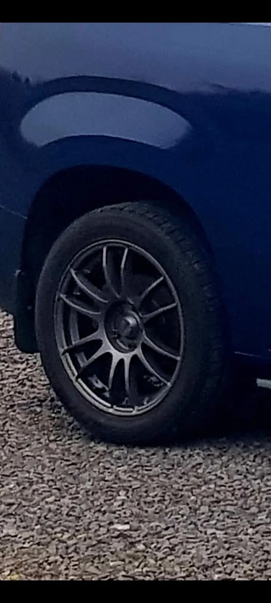 Audi & barlingo/partner Alloys/bars - Image 2