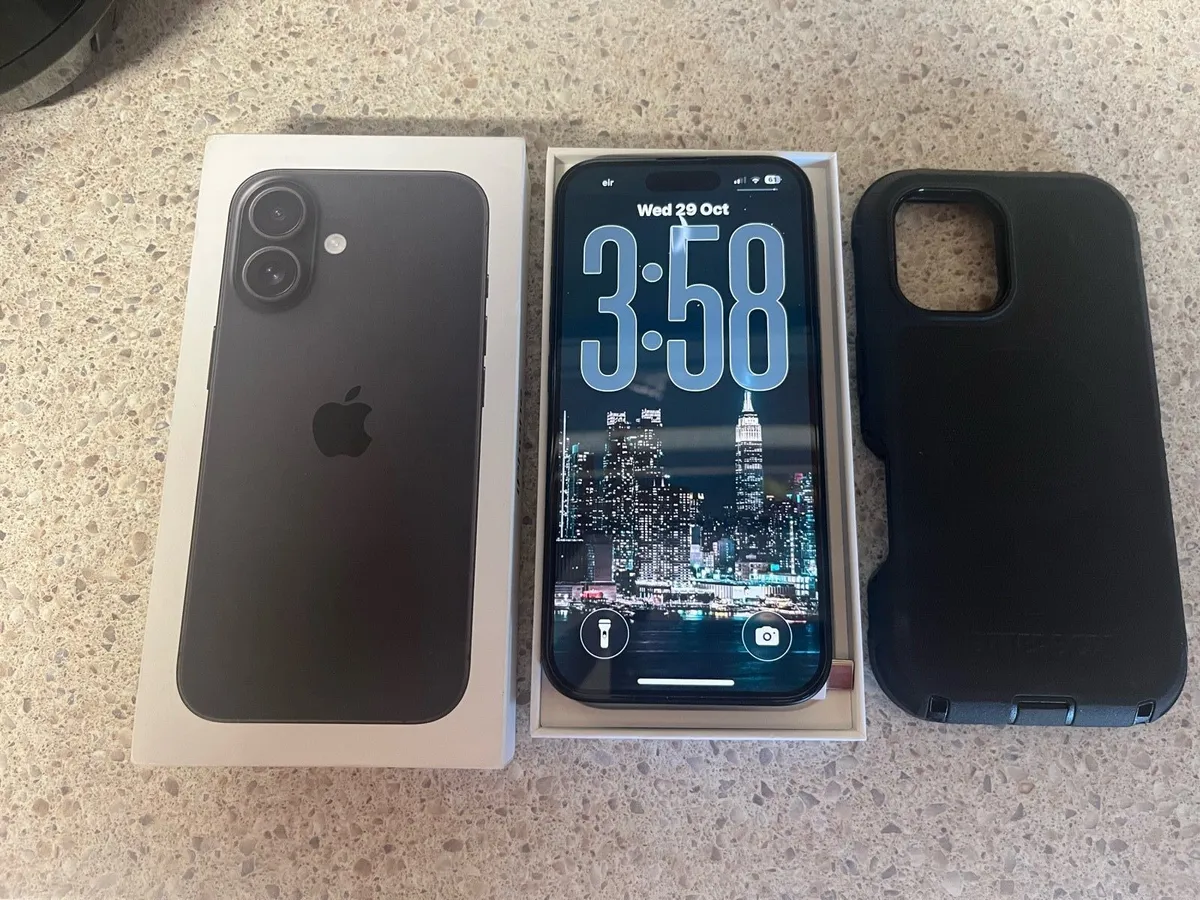iPhone 16 - Image 1