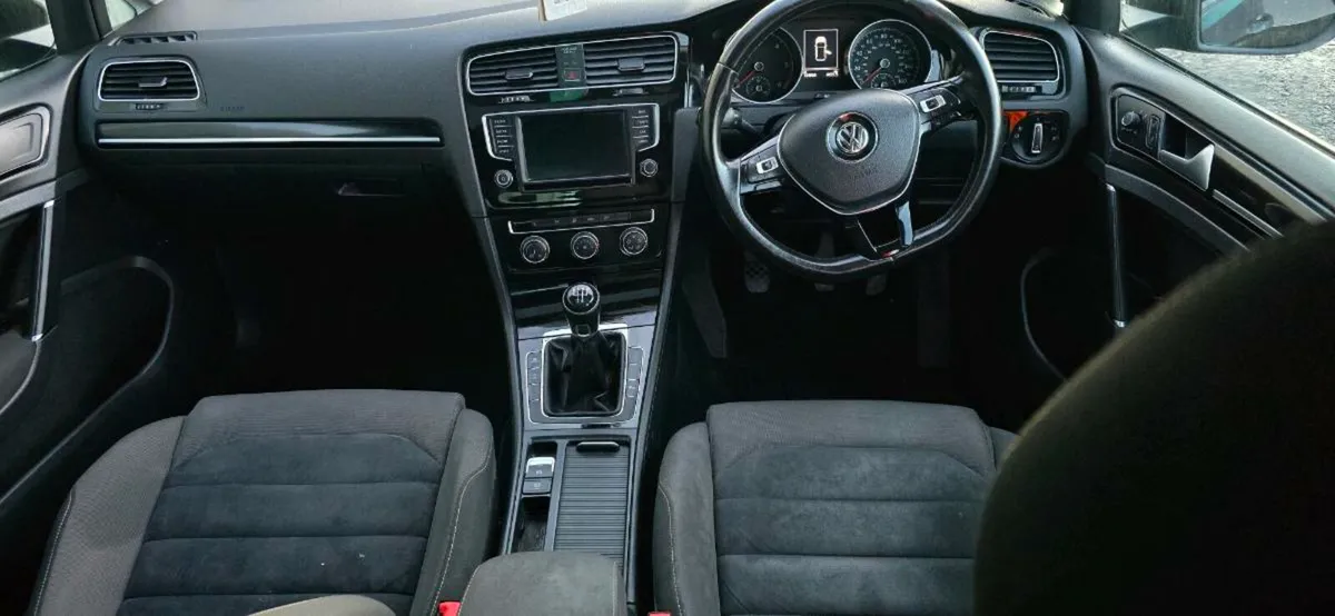 171 VW GOLF - Image 3