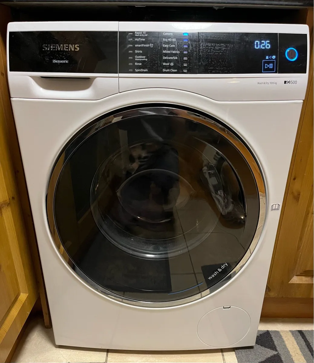 A Siemens washer/dryer - Image 1