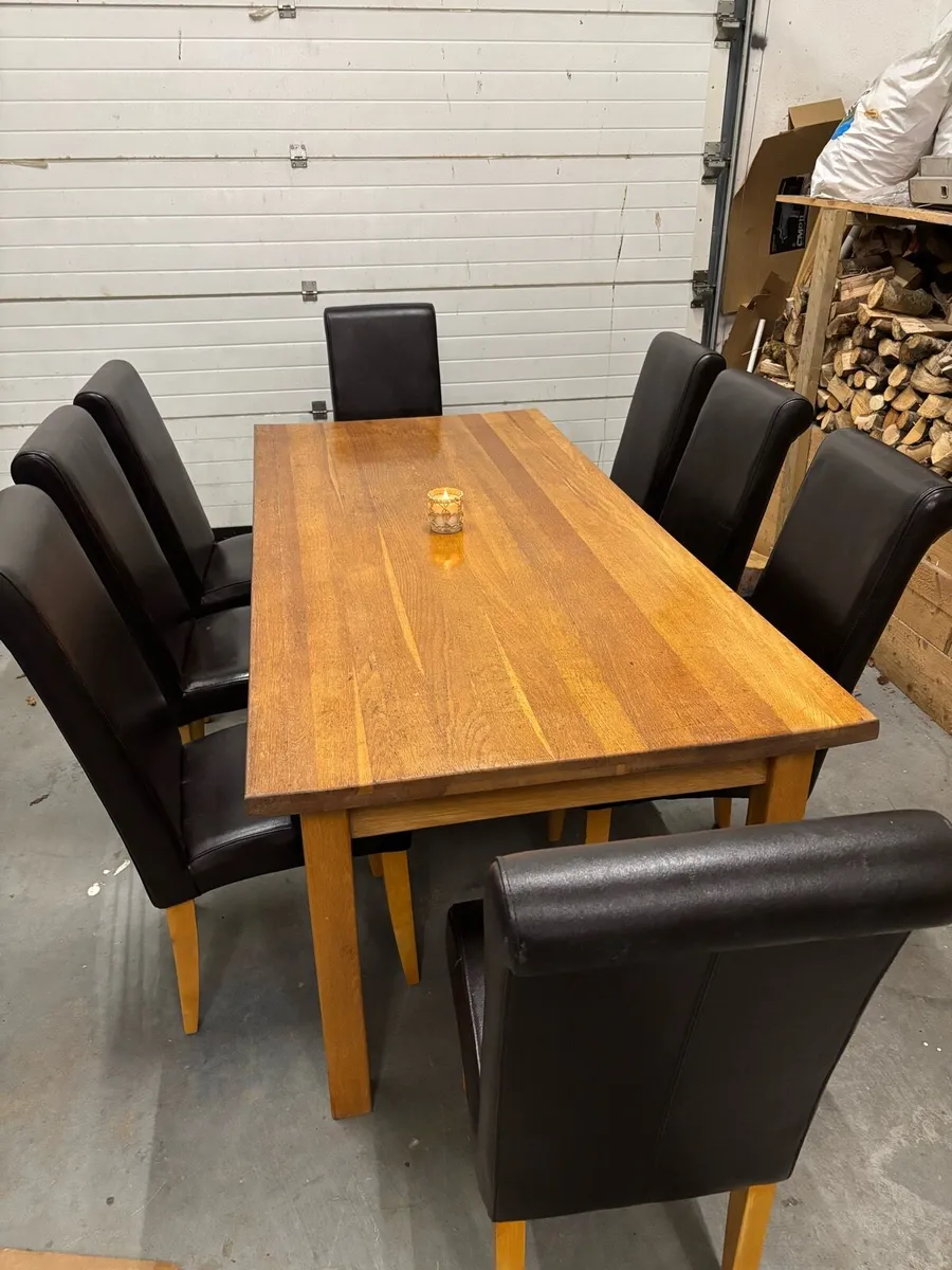 Dining table chairs and club chairs - Image 1