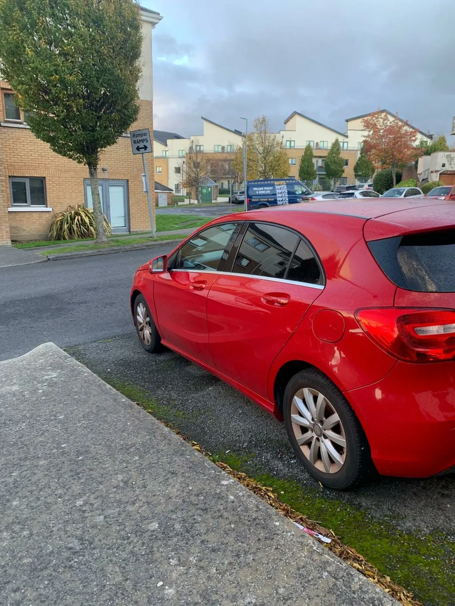 Mercedes-Benz A180 - Image 4