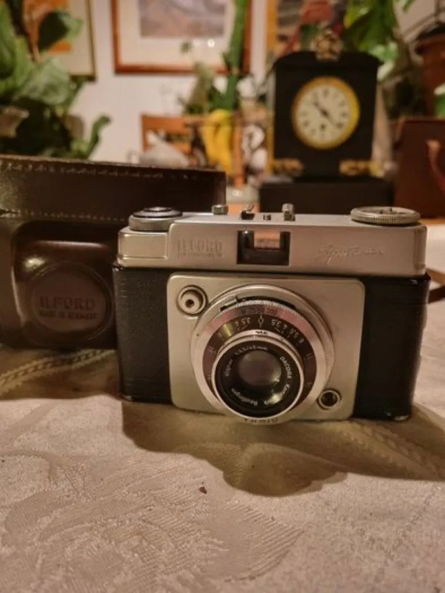 Ilford Sportsman 35mm Camera - Image 2