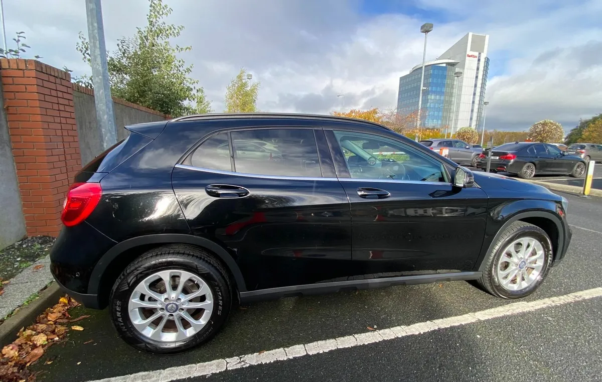 Mercedes GLA 200D SE Exec 2017 NCT 09/26 118k Mi - Image 4