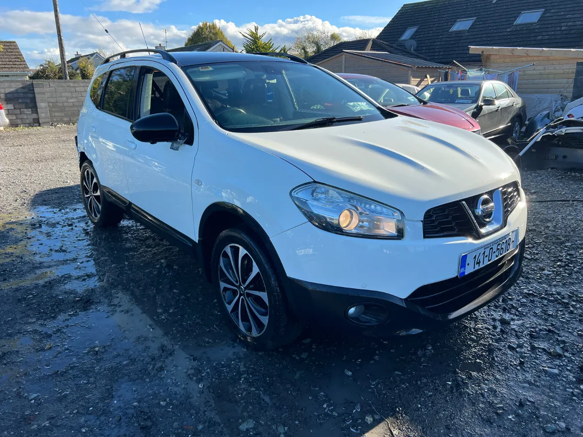 2014 Nissan Qashqai+2 N-Tec 4x4 top spec - Image 1
