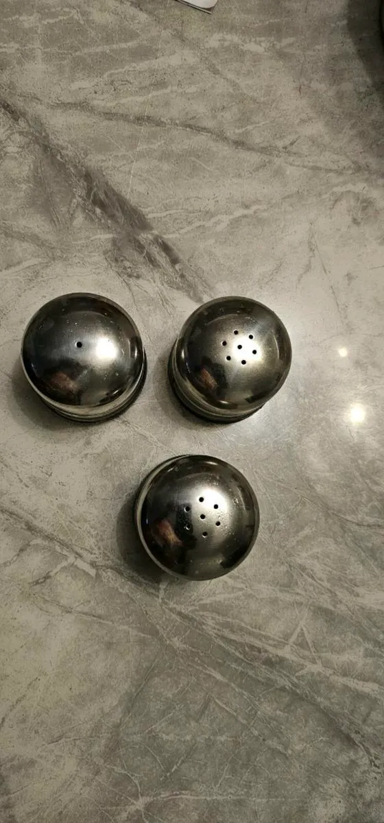 Salt & pepper condiment set - Image 1