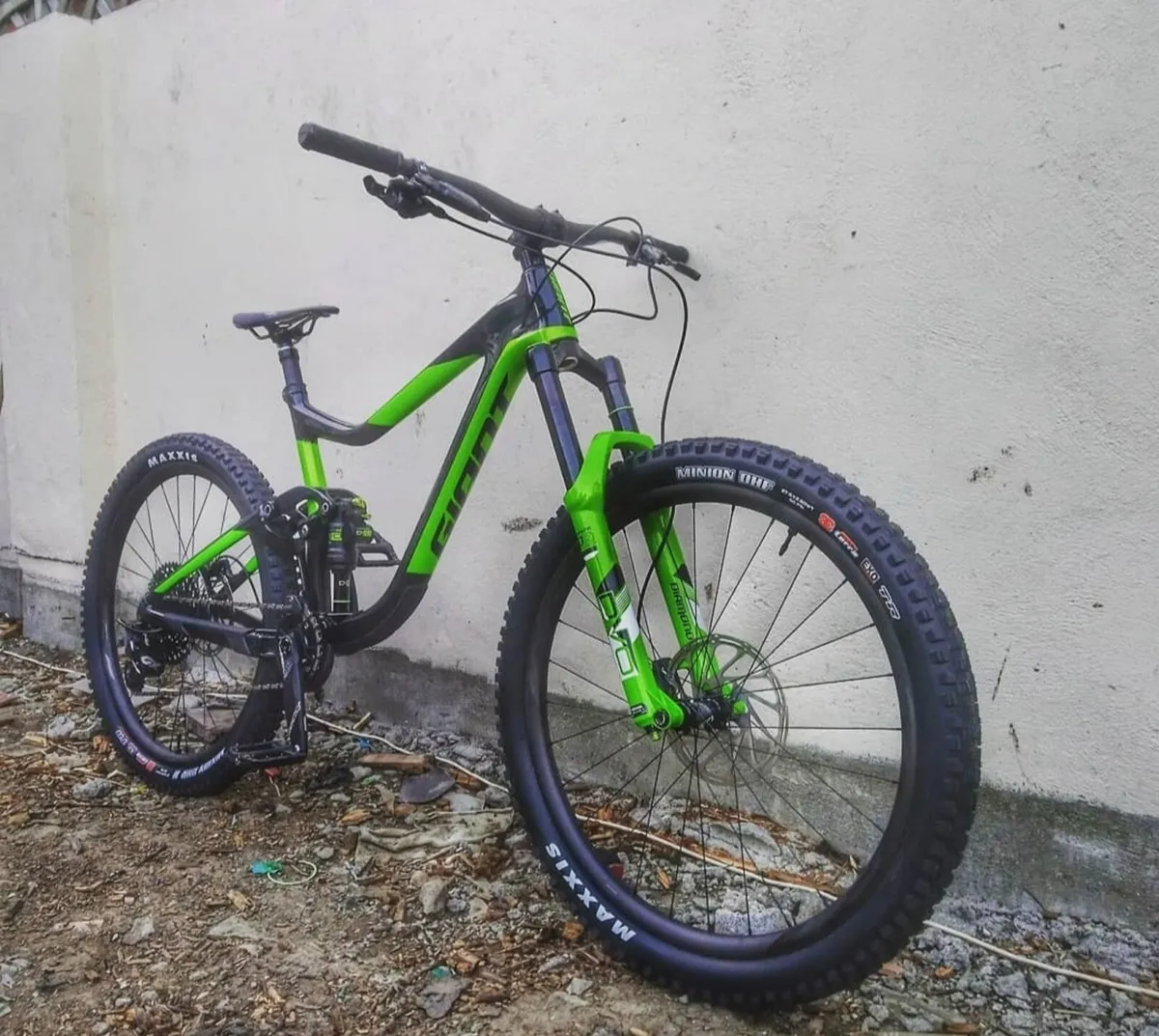 Giant Reign Advance 1 frame - Image 2