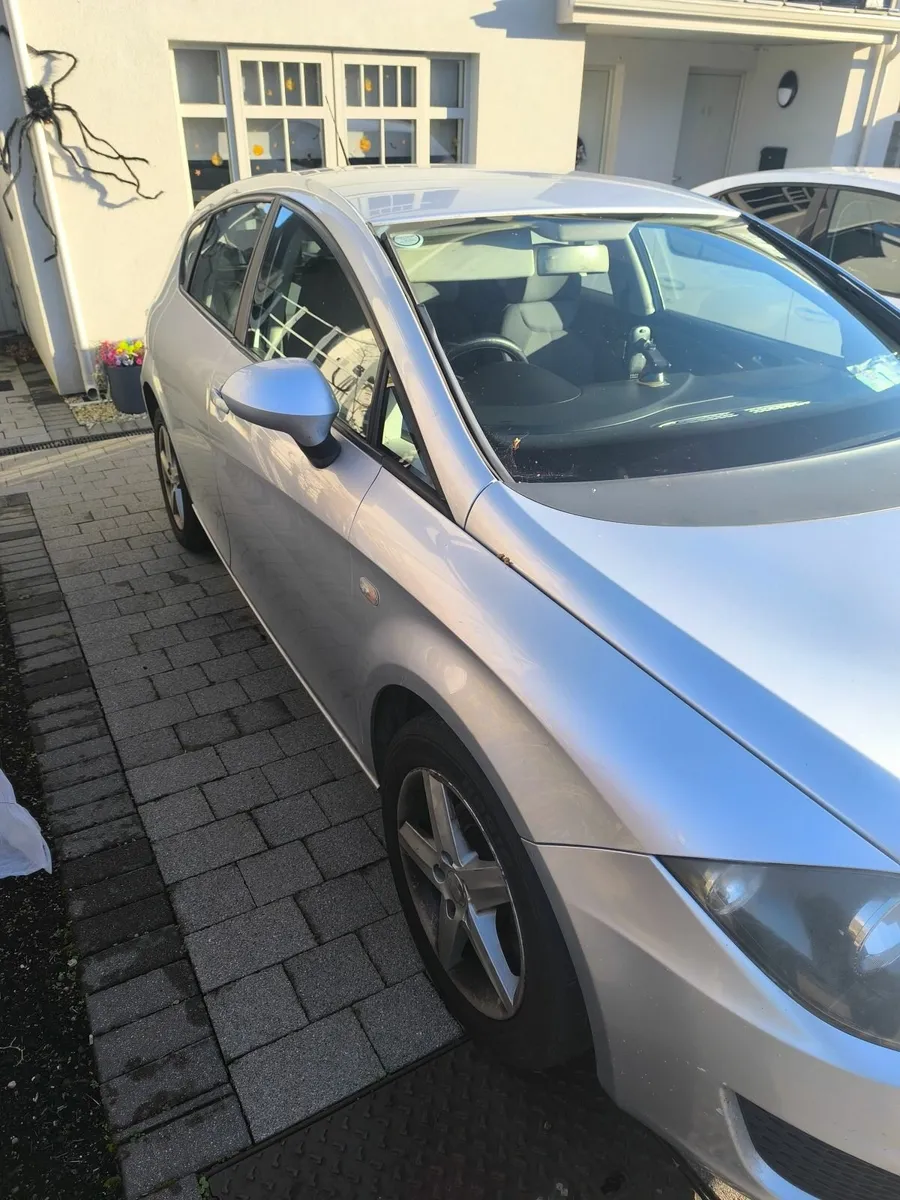SEAT Leon 2010 - Image 2