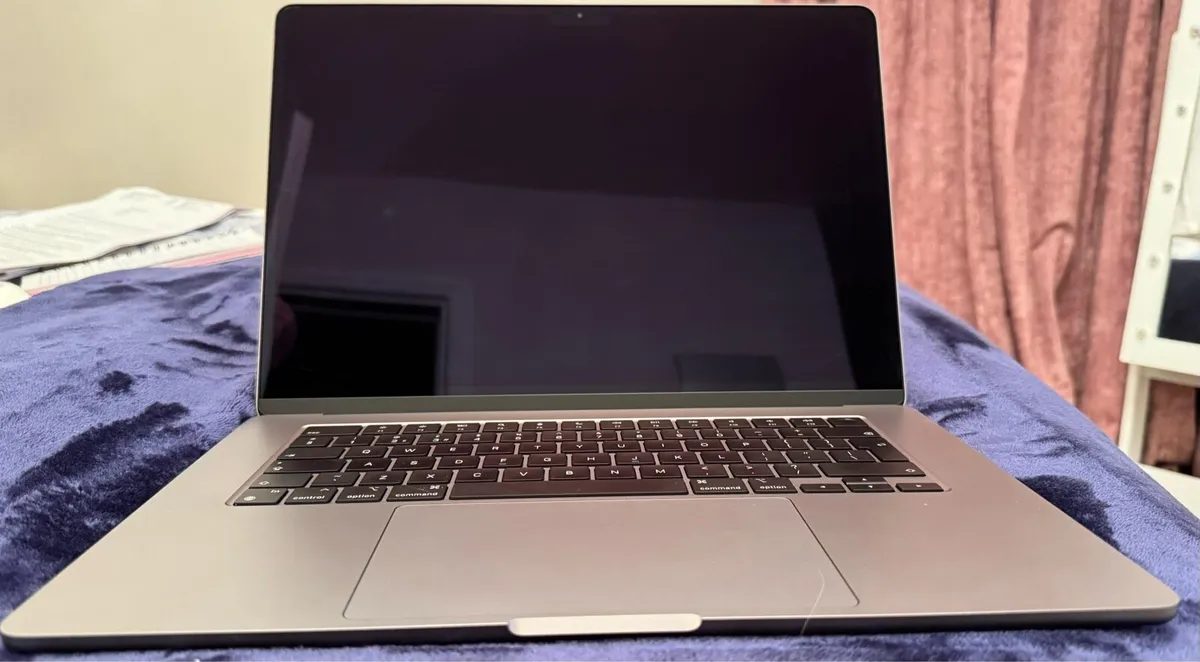 Apple MacBook Pro 16” & Genuine Leather Case - Image 1