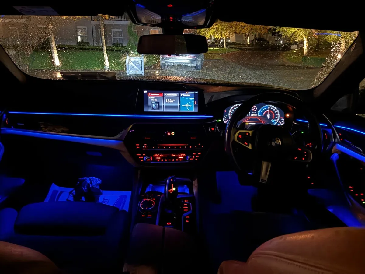 Highest Spec Possible - BMW 5-Series 2017 - Image 3