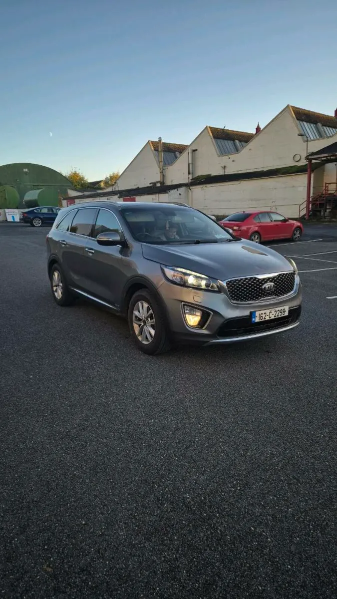 Kia Sorento - Image 3