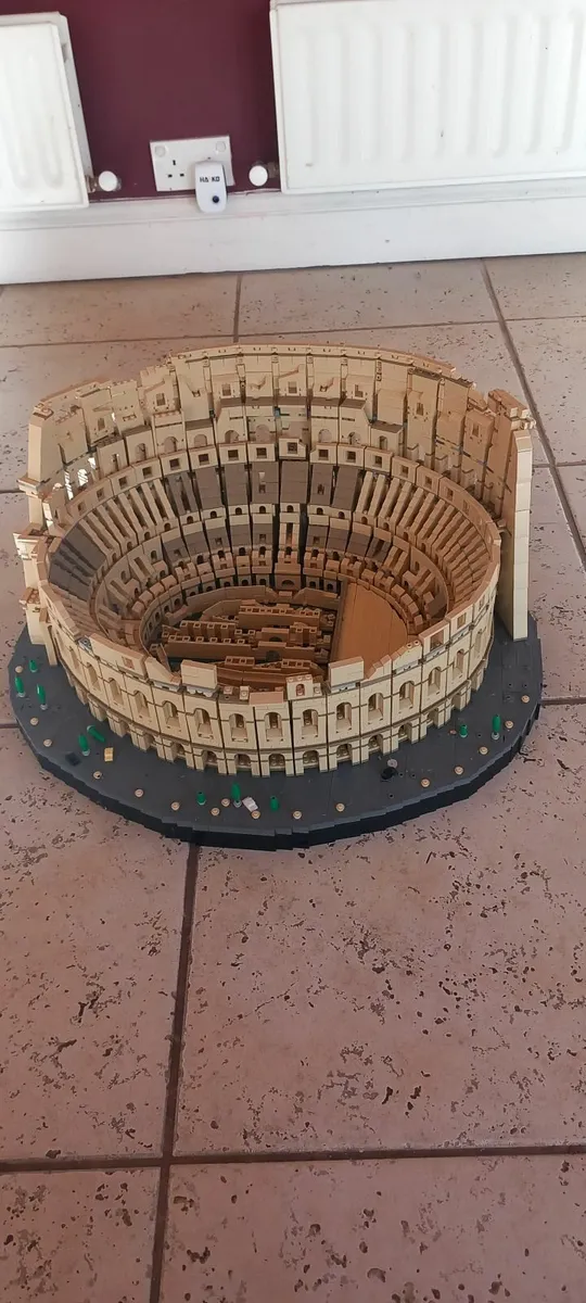 Lego Colosseum - Image 3