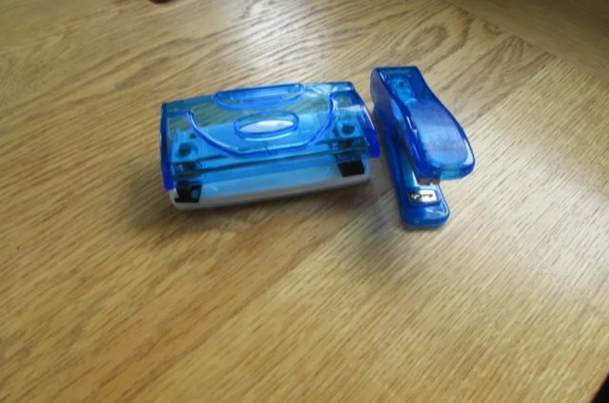 Miniature Mini Stapler and Mini Puncher for Sale - Image 2