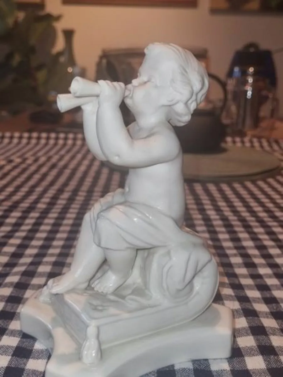 Belleek Collectors Society Limited Edition - Image 4