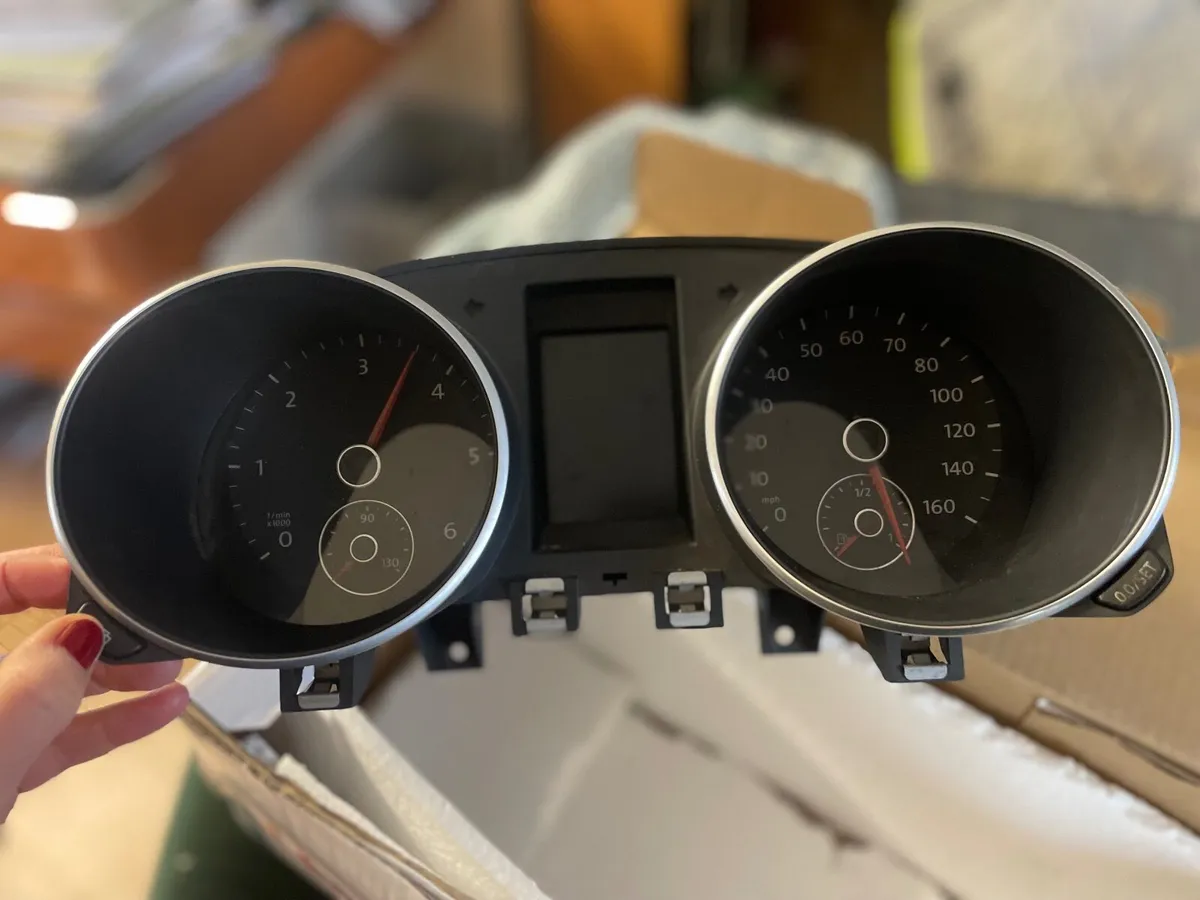 Speedometer - Image 1