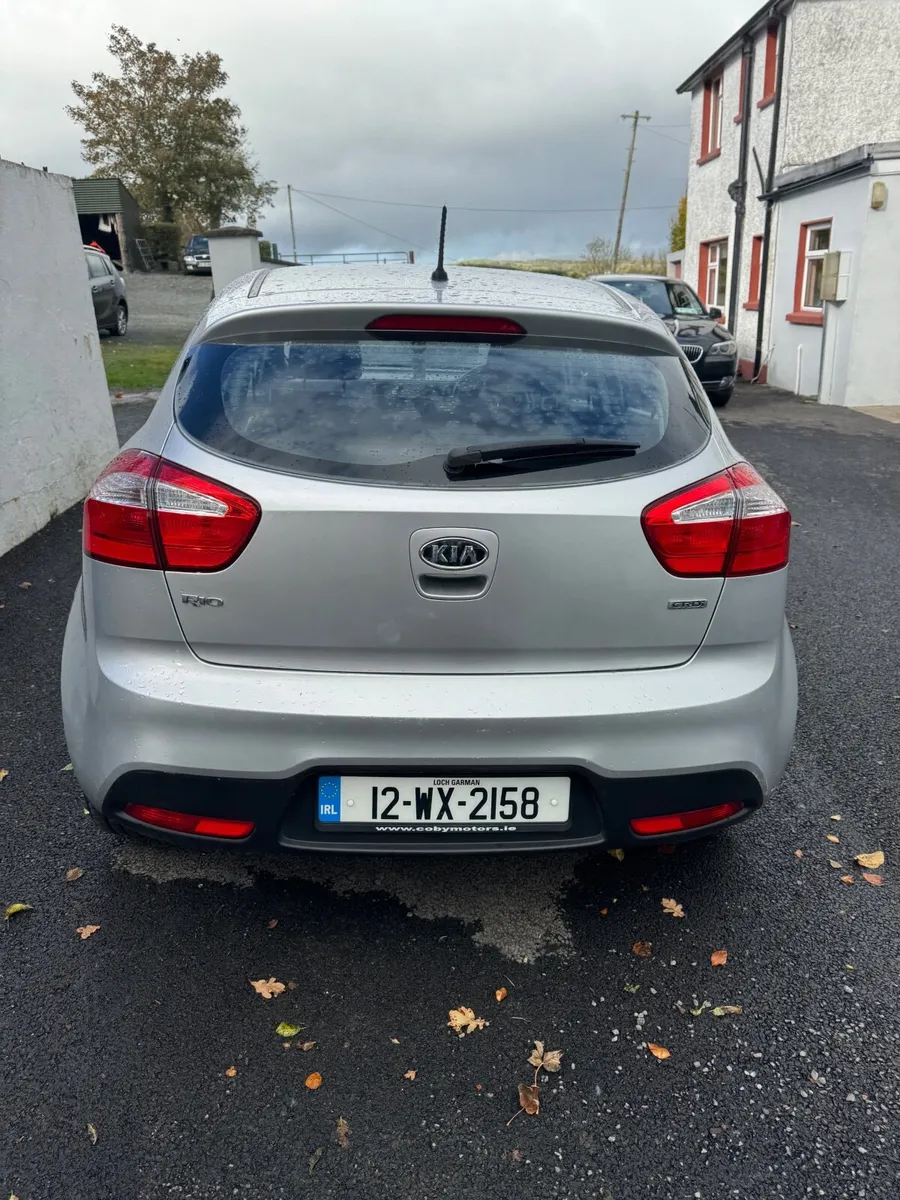 Kia Rio 2012 - Image 2