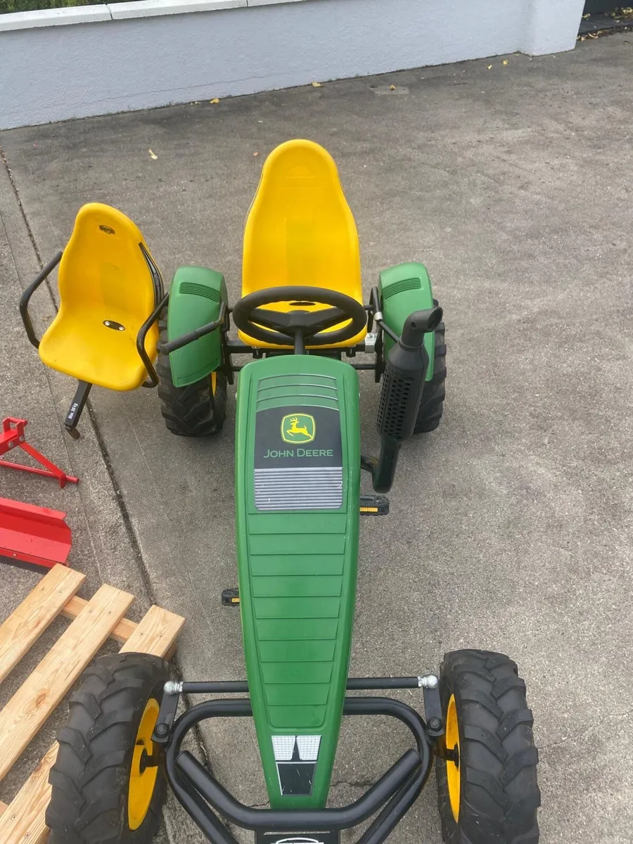 Berg XL John Deer go Kart - Image 3