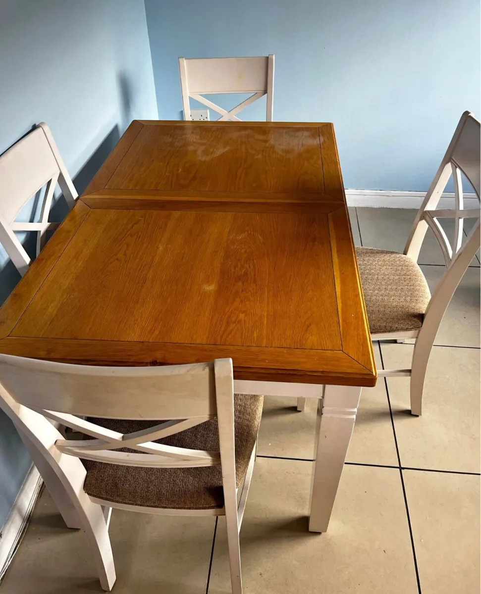 Extremely Solid Extendable Kitchen Dining Table