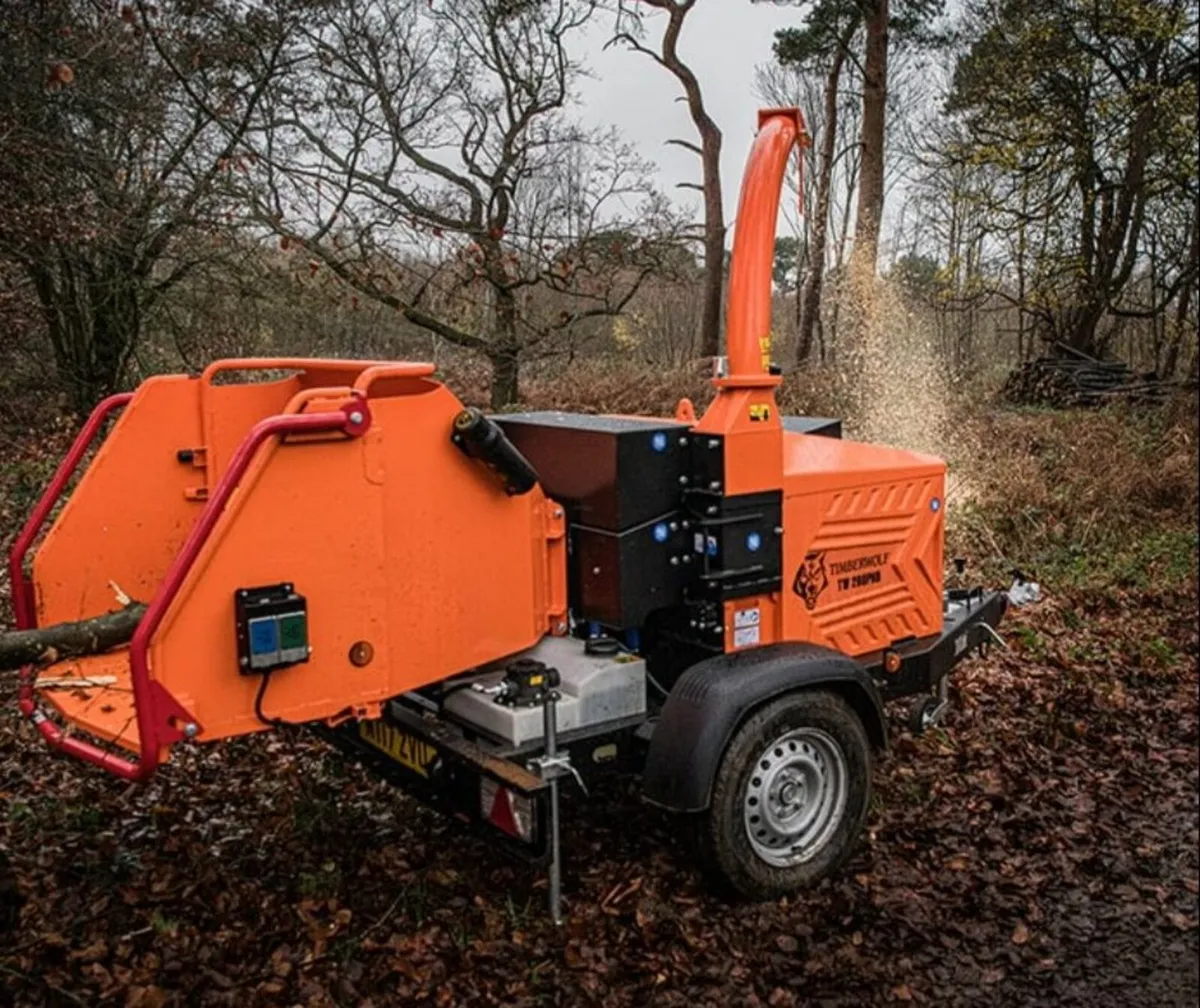 Car transporter recovery digger hire - Image 4