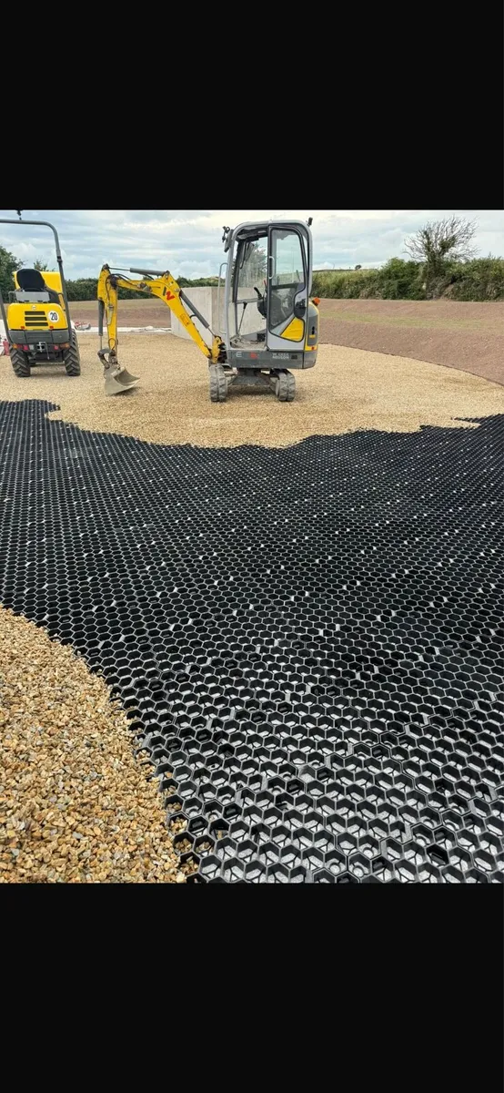 Building blocks, sand, gravel, cement - Image 3