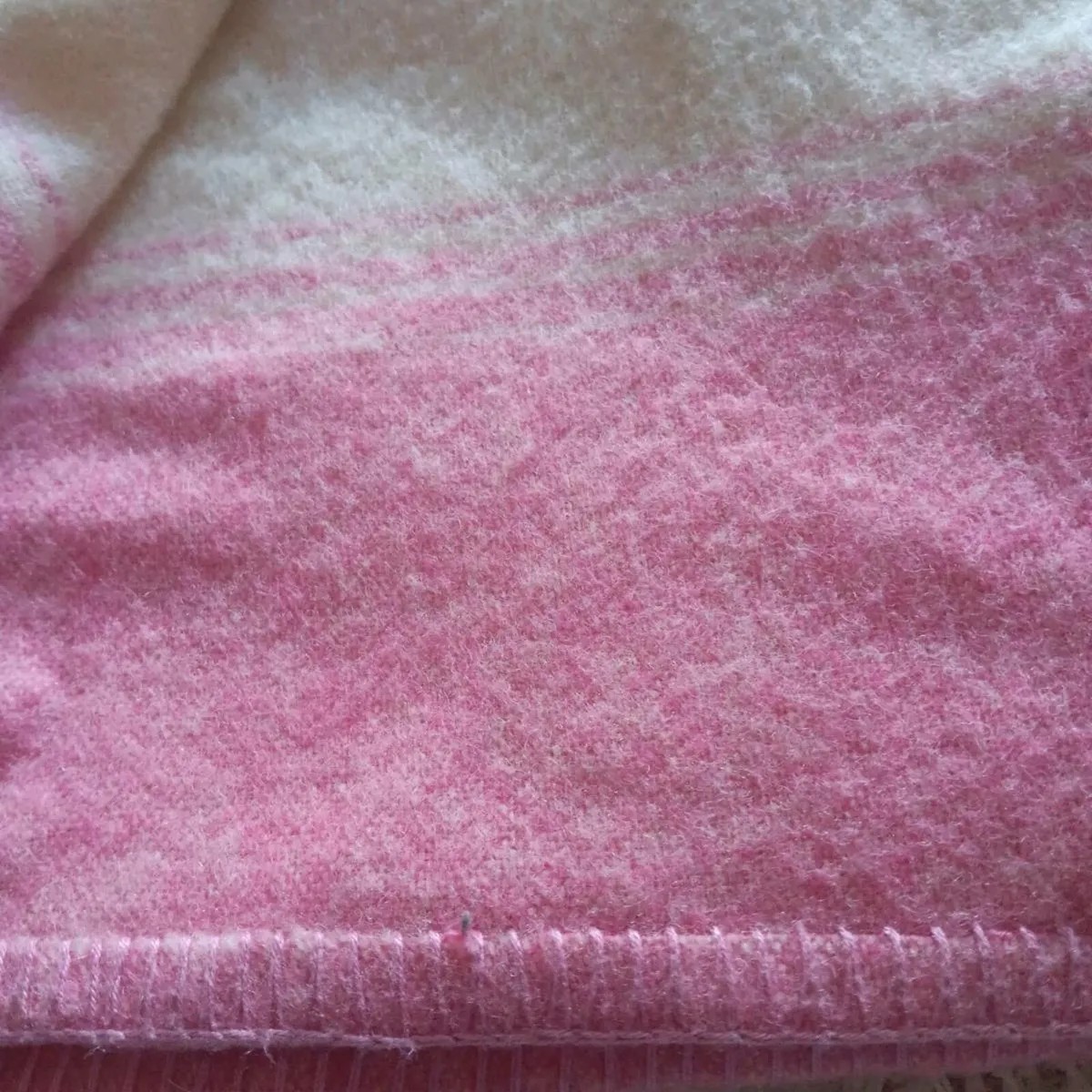 Vintage foxford blanket - Image 4