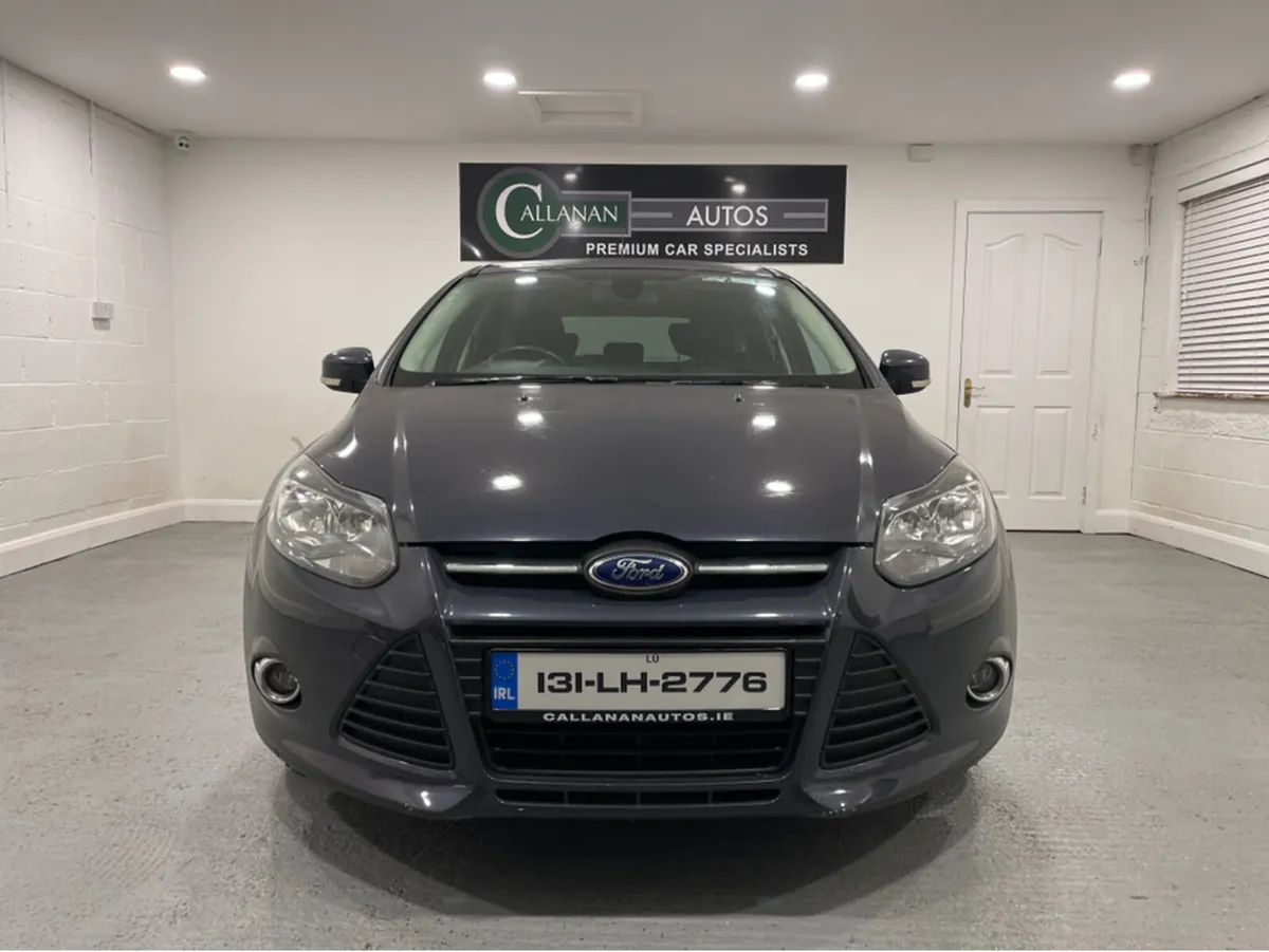 Ford Focus 1.6 TDCI ZETEC 113BHP 5DR***LOW MILES** - Image 2