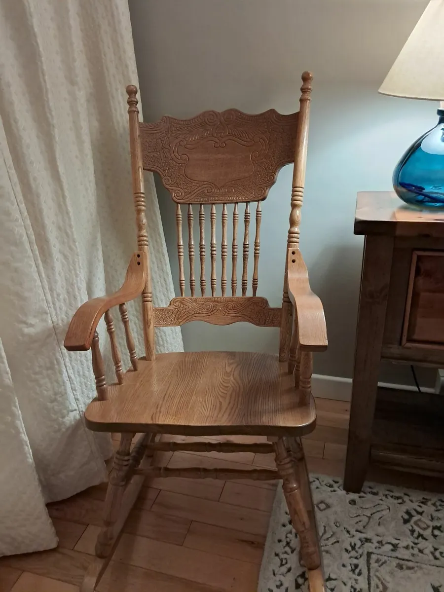 Rocking chair - Image 2