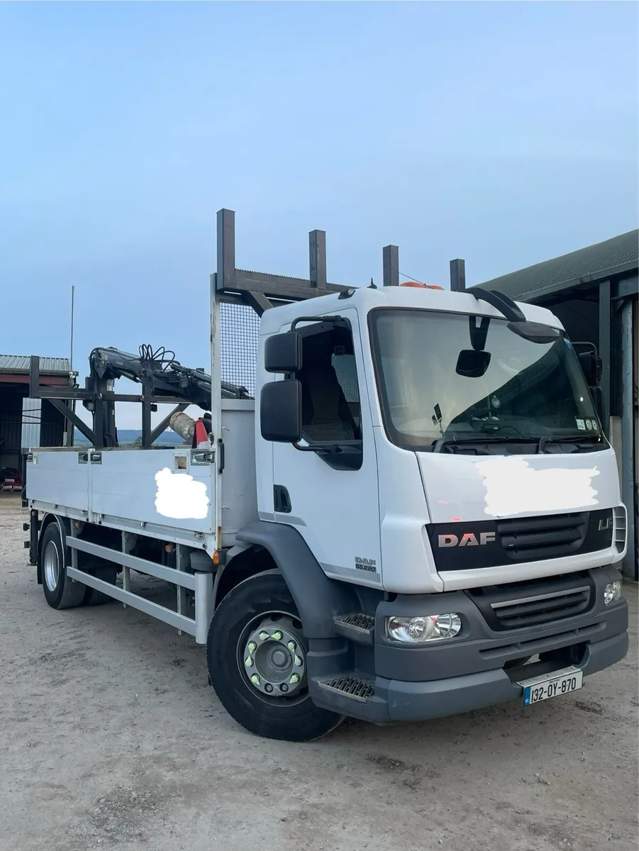 2013 (132) Daf LF 55 220 Crane Truck Hiab - Image 1