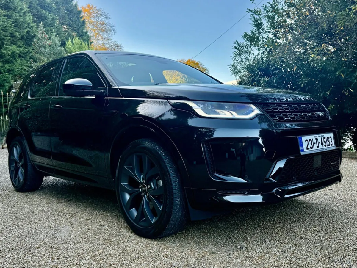 Land Rover Discovery Sport R DYNAMIC SE - Image 1