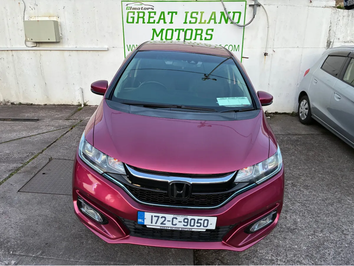 Honda Fit DAA-GP5 - Image 2