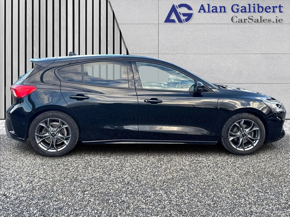 Ford Focus ST-LINE EDITION 1.0T €105 PW - Image 3