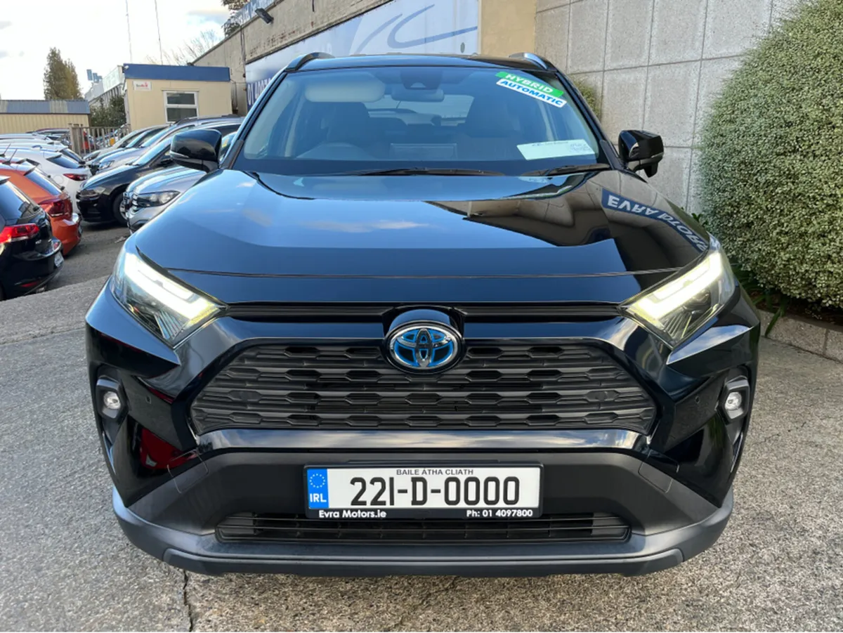 Toyota RAV4 X HYBRID AUTOMATIC 2.5 PETROL //LOW MI - Image 2